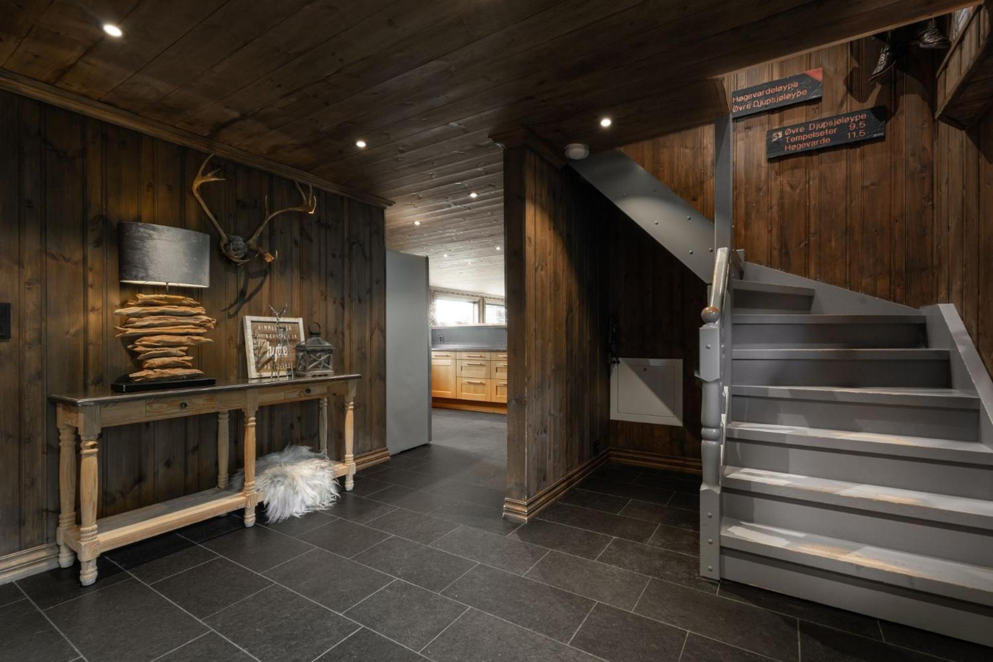 Norefjell - Storhytte Med Jacuzzi Og Fantastisk Beliggenhet Noresund ภายนอก รูปภาพ