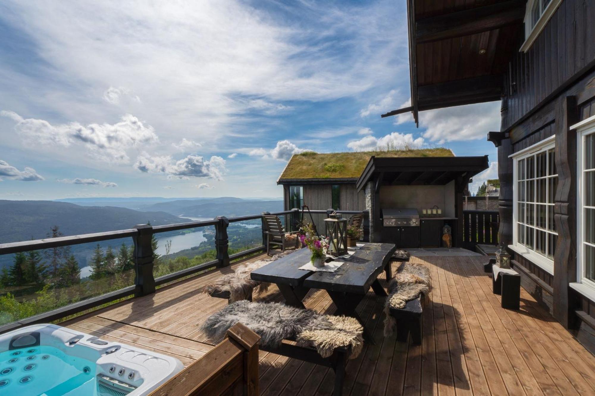 Norefjell - Storhytte Med Jacuzzi Og Fantastisk Beliggenhet Noresund ภายนอก รูปภาพ