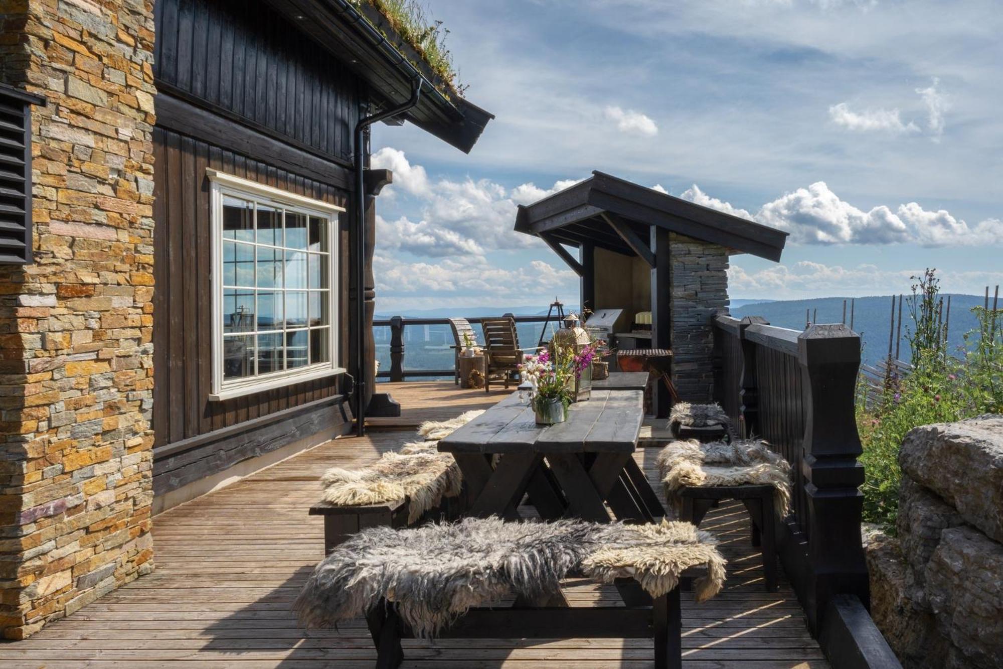Norefjell - Storhytte Med Jacuzzi Og Fantastisk Beliggenhet Noresund ภายนอก รูปภาพ