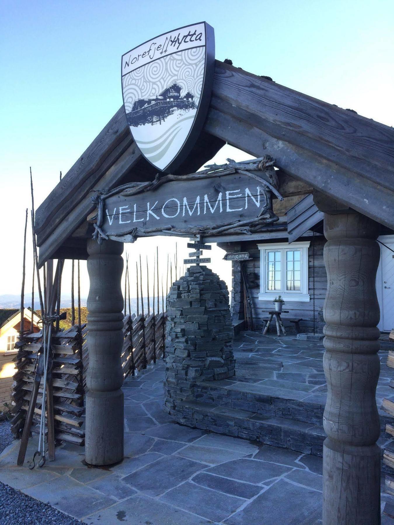 Norefjell - Storhytte Med Jacuzzi Og Fantastisk Beliggenhet Noresund ภายนอก รูปภาพ