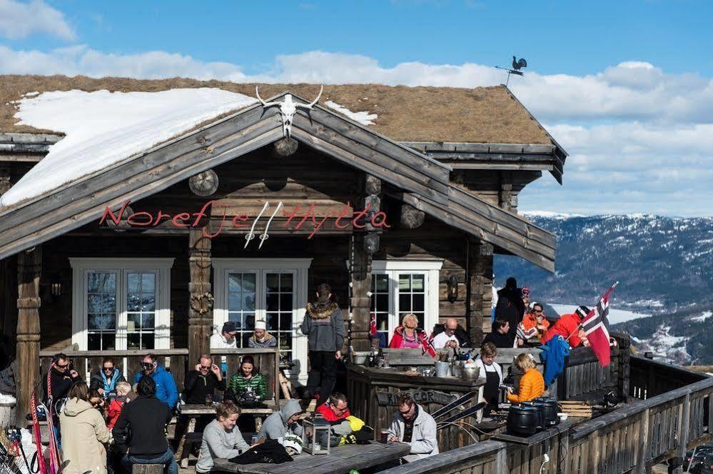 Norefjell - Storhytte Med Jacuzzi Og Fantastisk Beliggenhet Noresund ภายนอก รูปภาพ